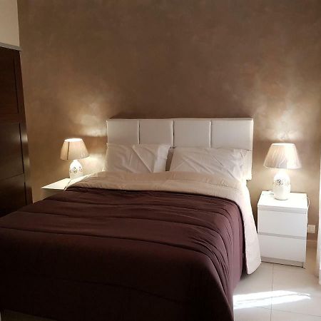 Вілла Napoli Royal Flats Екстер'єр фото
