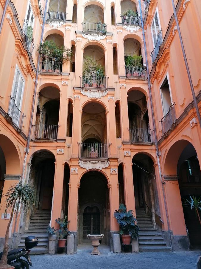 Вілла Napoli Royal Flats Екстер'єр фото