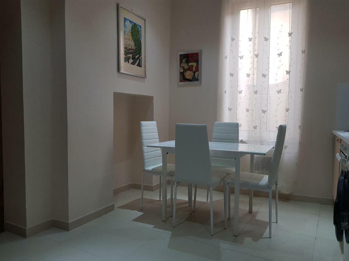 Вілла Napoli Royal Flats Екстер'єр фото