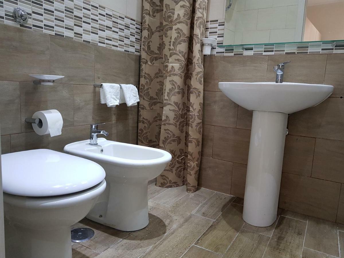 Вілла Napoli Royal Flats Екстер'єр фото