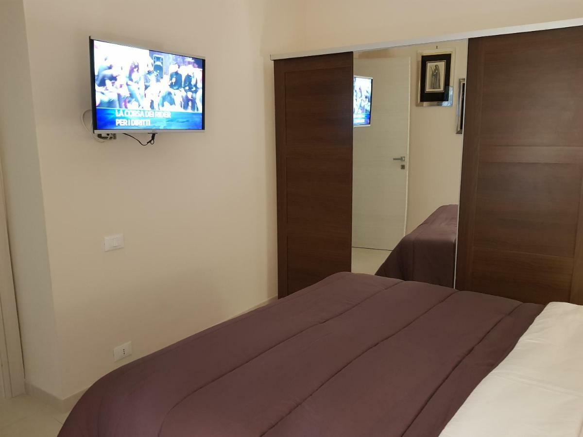 Вілла Napoli Royal Flats Екстер'єр фото